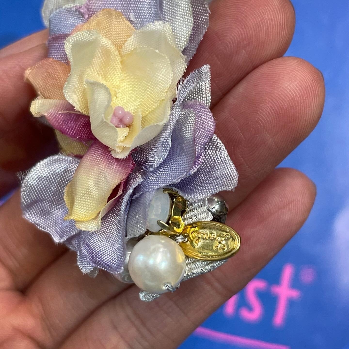 Sale- Zoule Floral Hair Clip, made in Japan