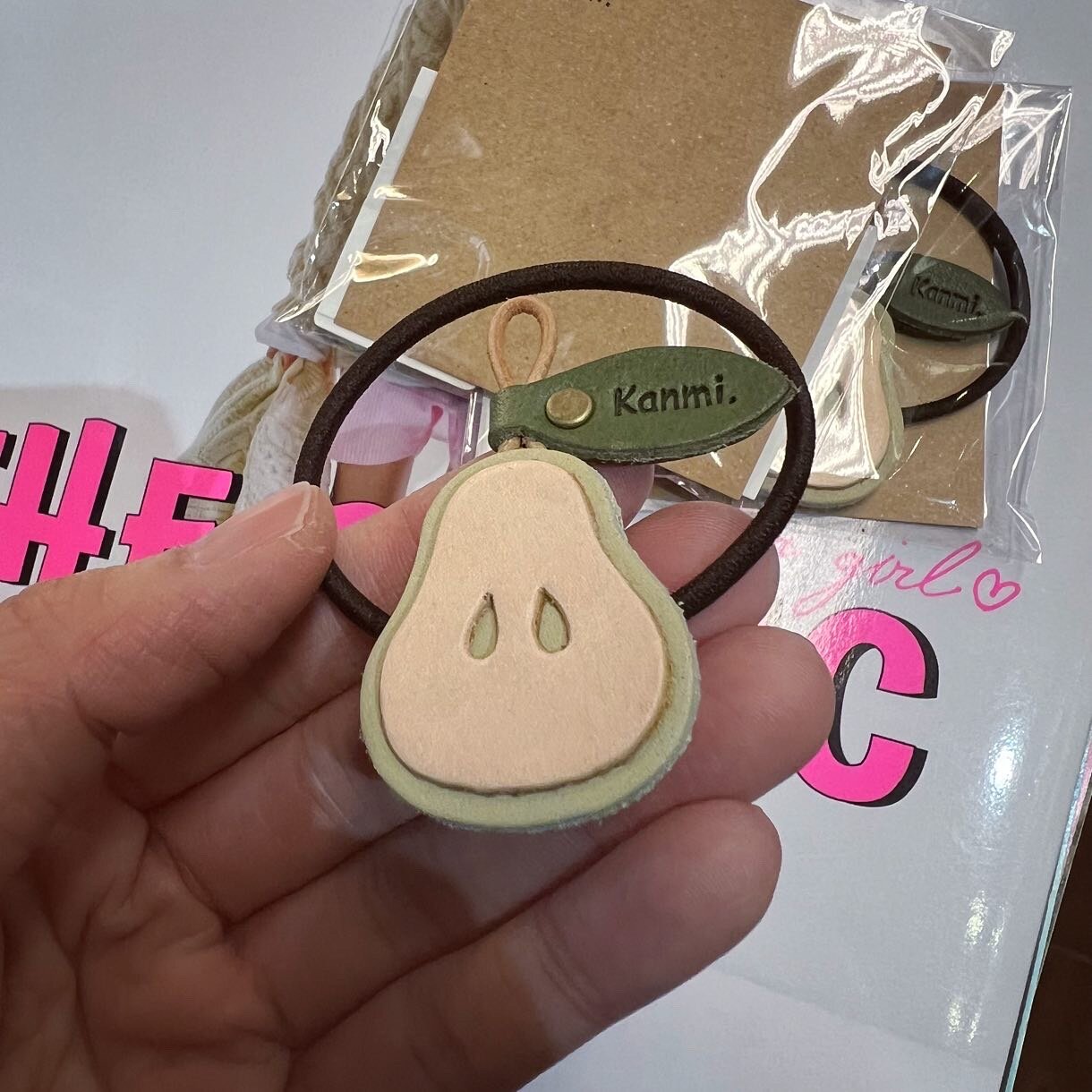 Kanmi Leather Pear Hair Band, made in Japan