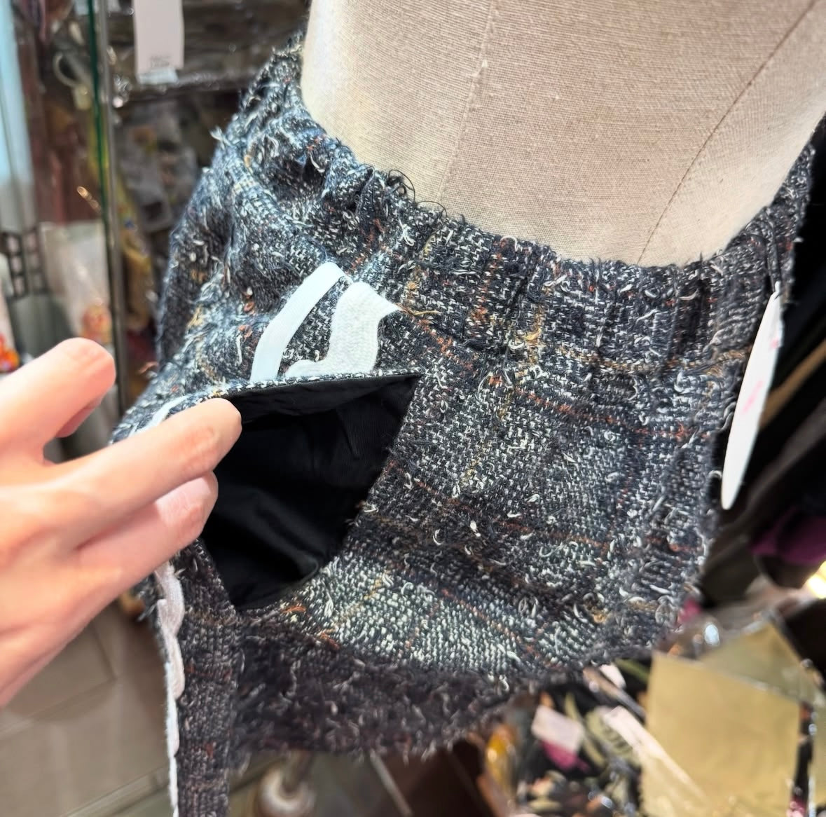 EXTRA30- Frankygrow Tweed Checked Brown Short Pants, made in Japan, size F2