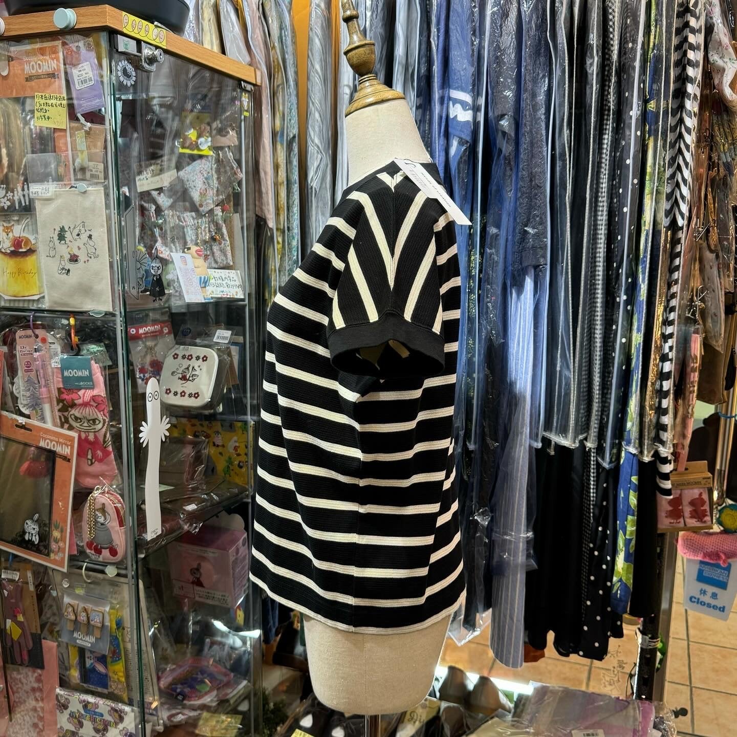 Hands of Creation Striped T-shirt, 2 Colors, made in Japan