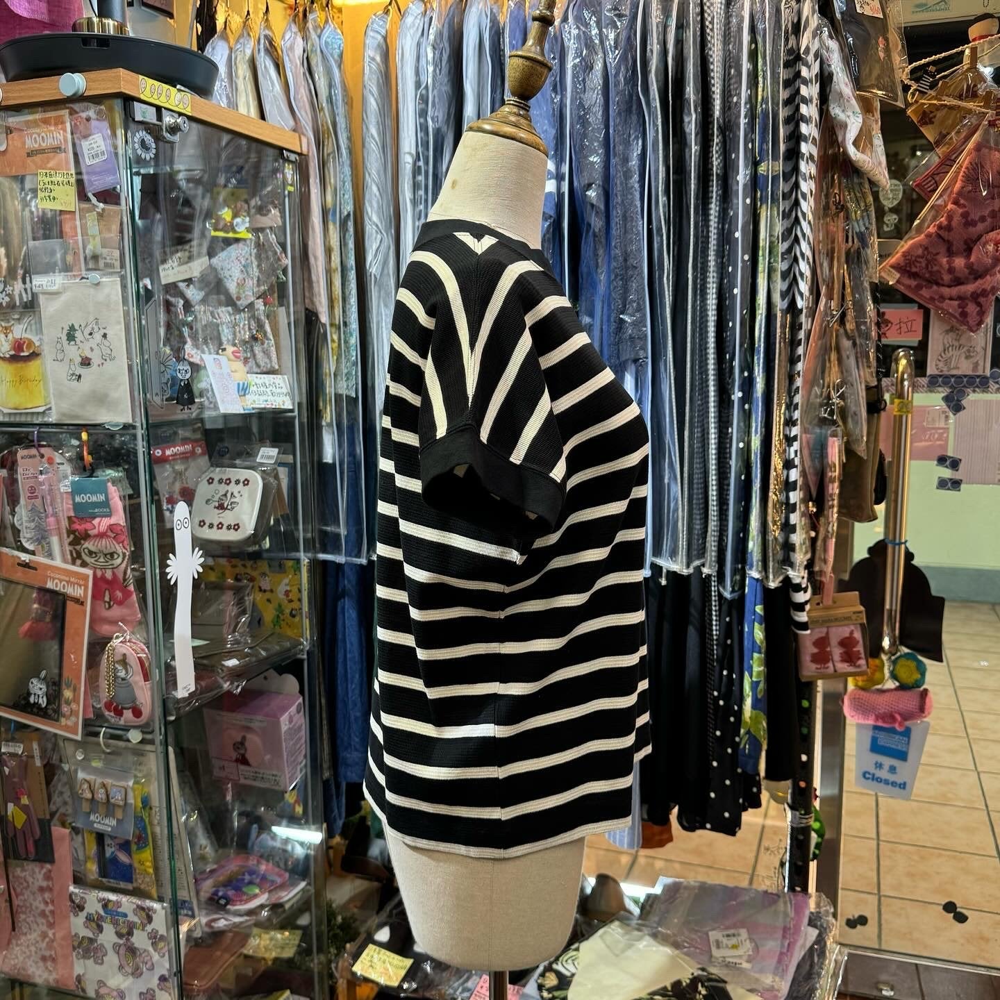 Hands of Creation Striped T-shirt, 2 Colors, made in Japan