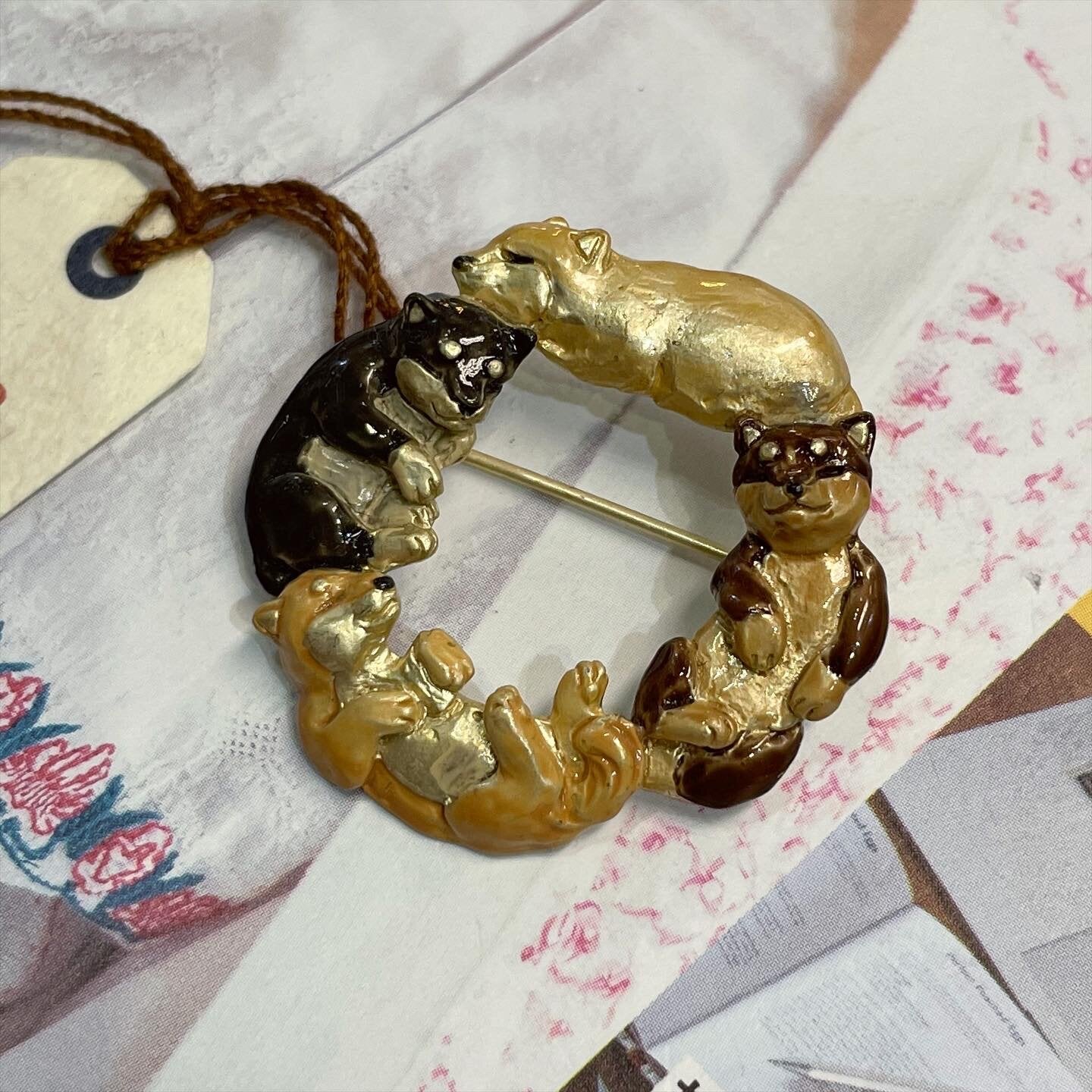 Palnart Poc Dogs Brooch, made in Japan