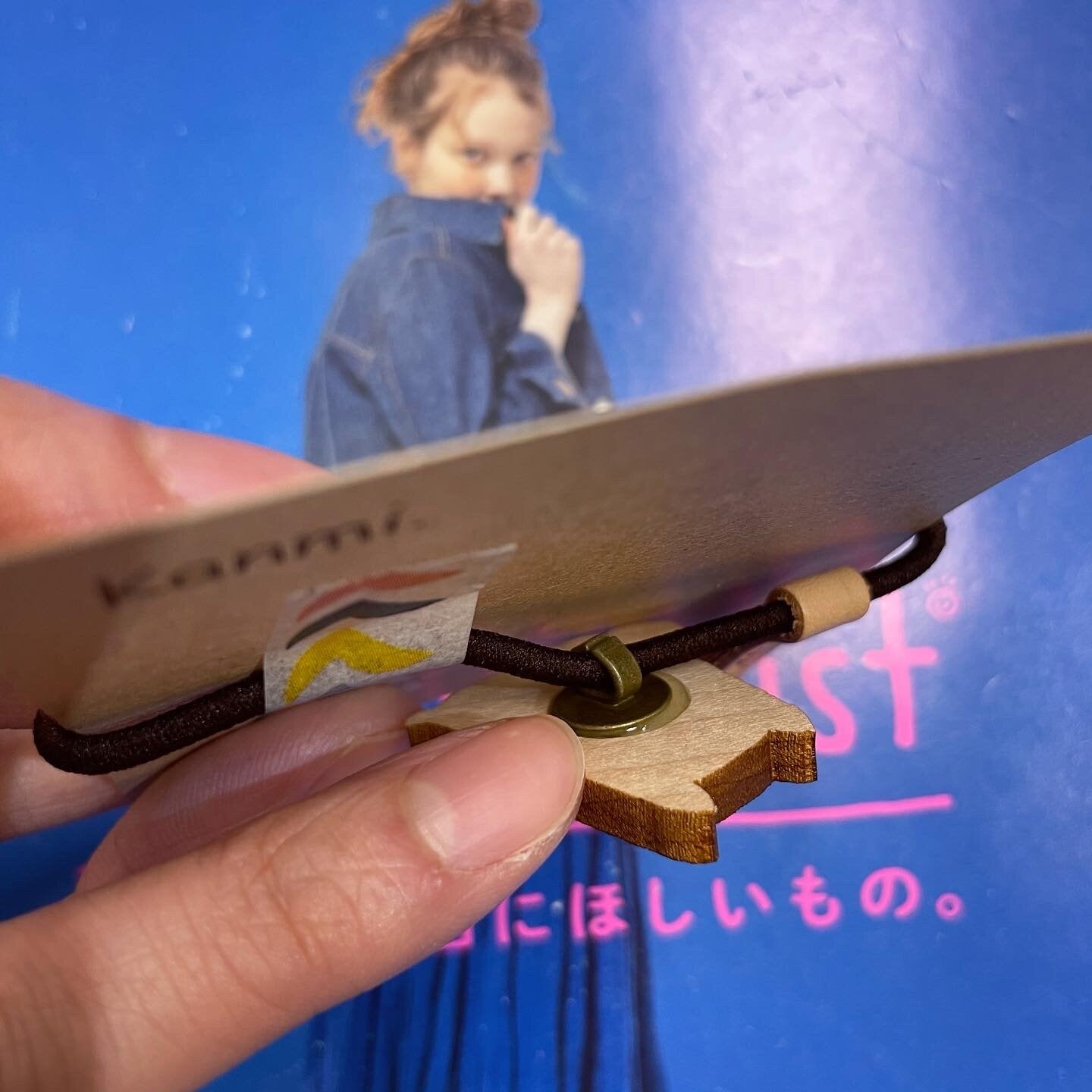 Kanmi Caramel Cat Wooden Hair Band, made in Japan