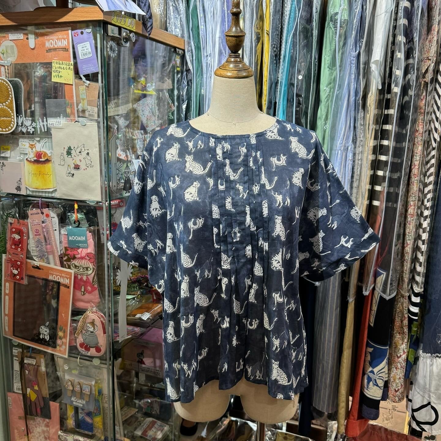 EXTRA20- Artipur Cats and Lemon Top, 2 Patterns, made in India