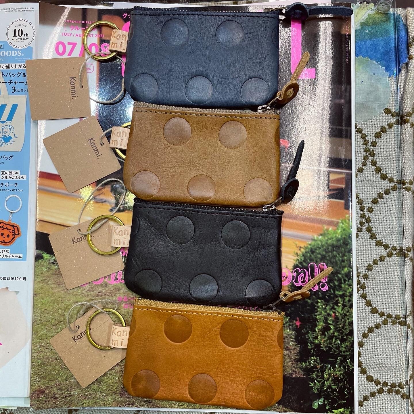 Kanmi Polka Leather Small Pouch, 4 Colors, made in Japan