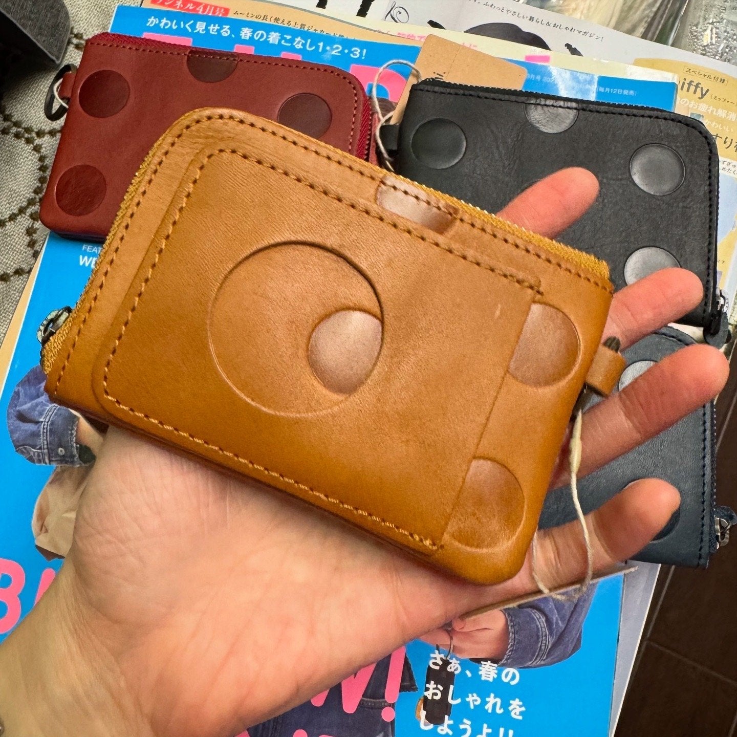 Kanmi Polka Leather Pouch, 4 Colors, made in Japan