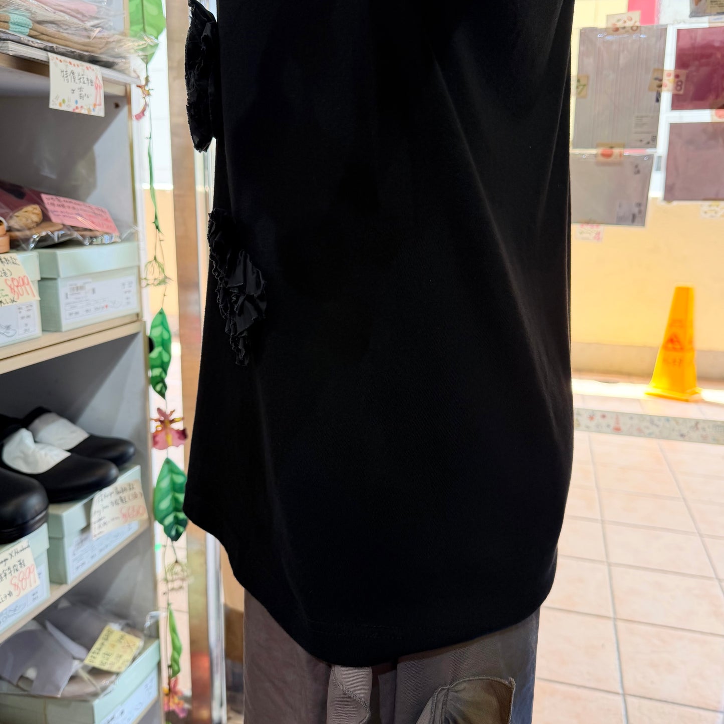 Iki 3D Cupra Embroidery Flower T-shirt, 2 Colors, size S, M, made in Japan
