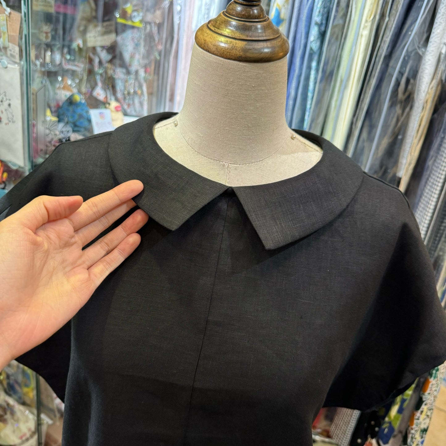 Vent d Ouest Black Linen Top, made in Japan