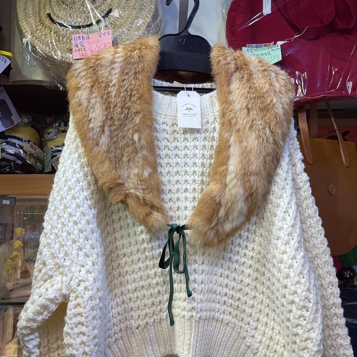 Sale- bulle de savon Fur Scarf Shawl