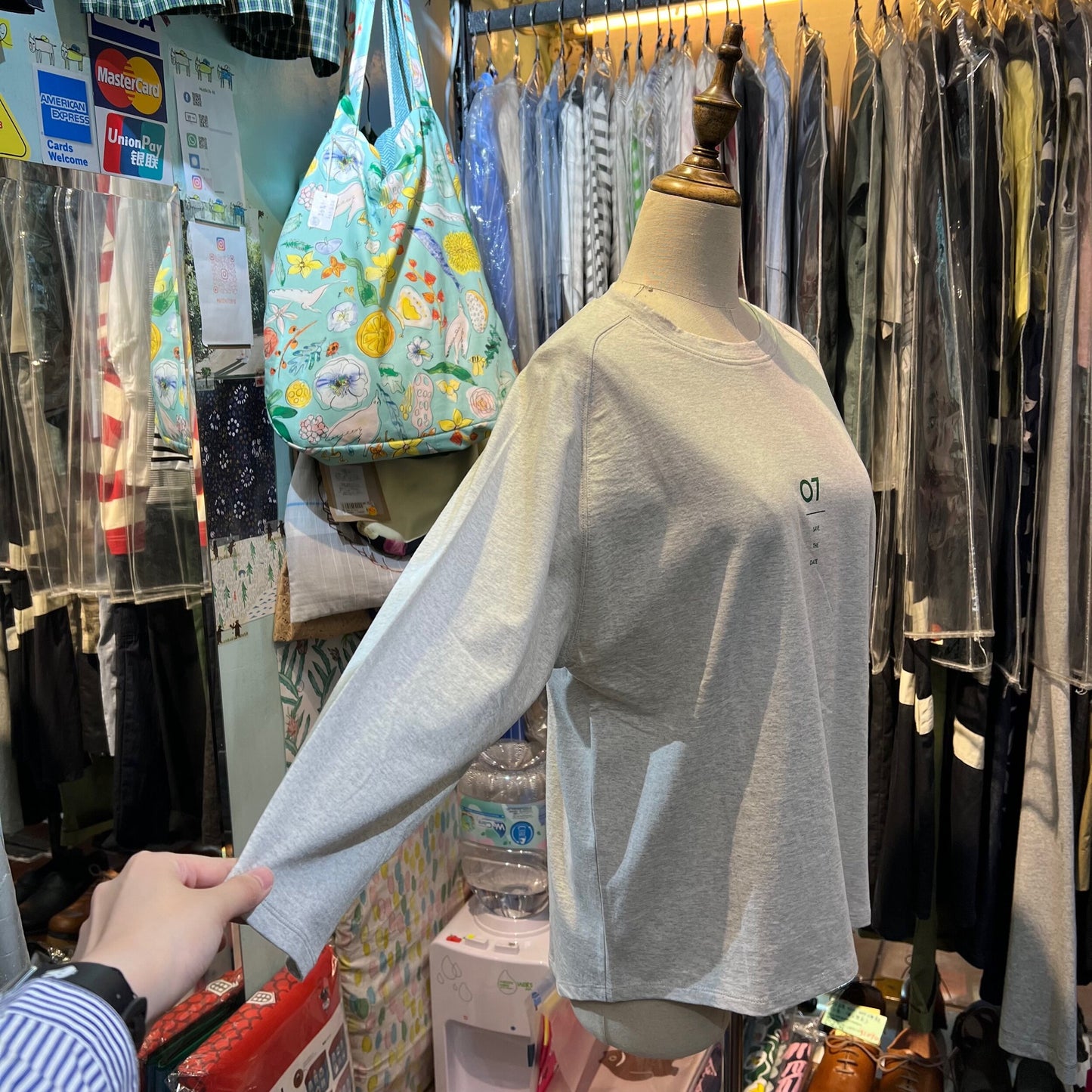 EXTRA20- Nouvelles Du Paradis T-shirt, 2 Colors, made in Japan