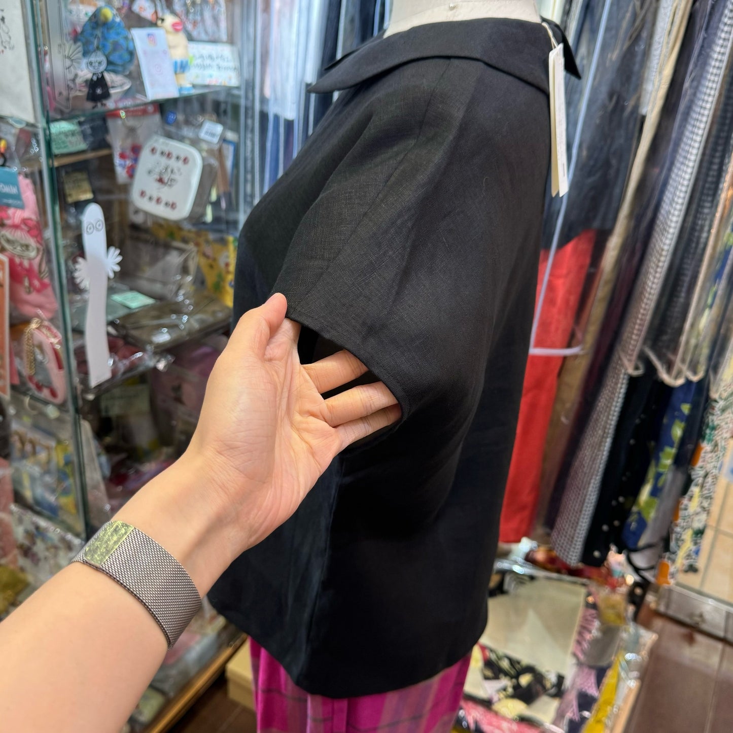 Vent d Ouest Black Linen Top, made in Japan