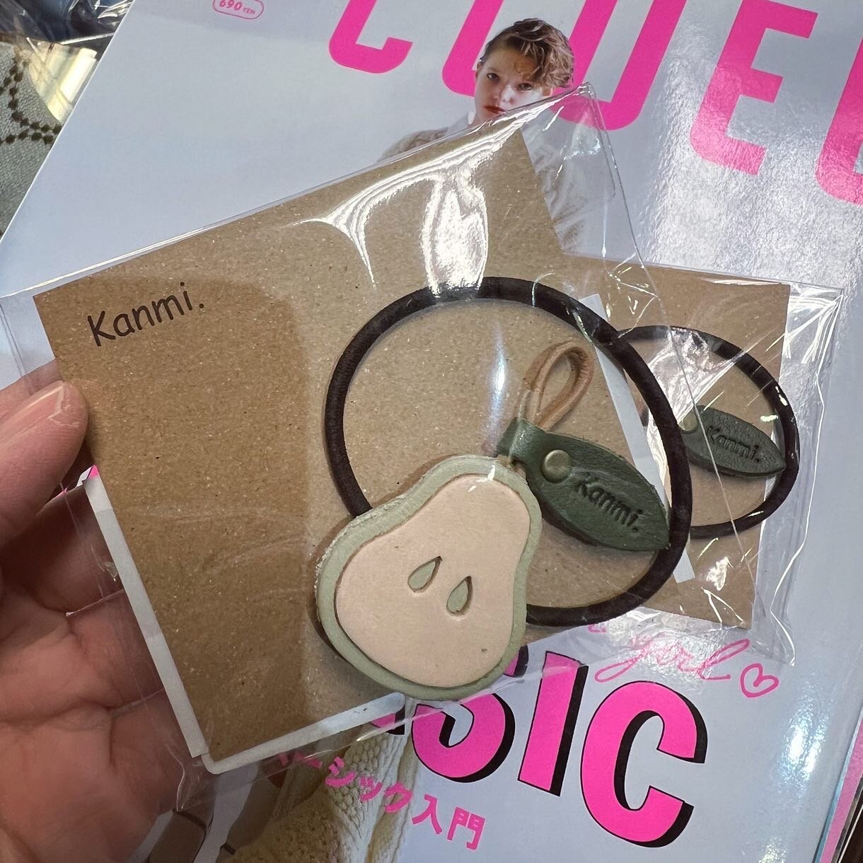 Kanmi Leather Pear Hair Band, made in Japan