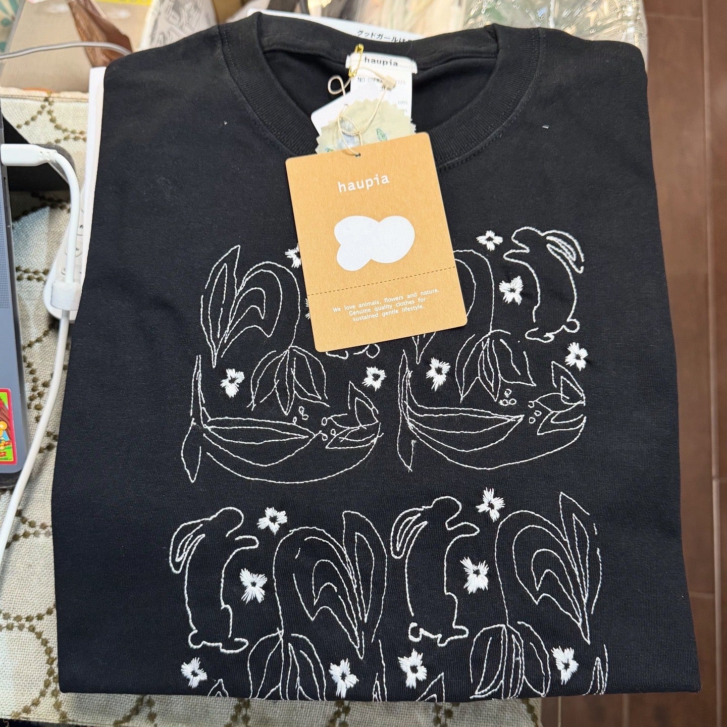 Haupia Rabbit EmbroideryT-shirt, 6 Colors, made in Japan