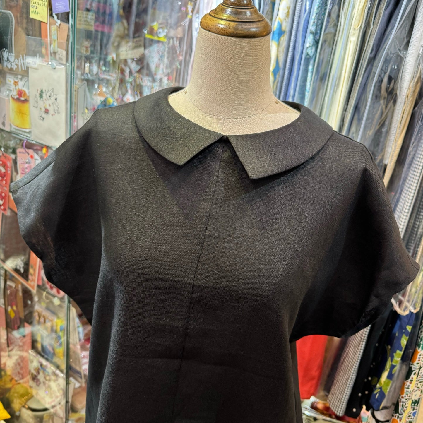 Vent d Ouest Black Linen Top, made in Japan