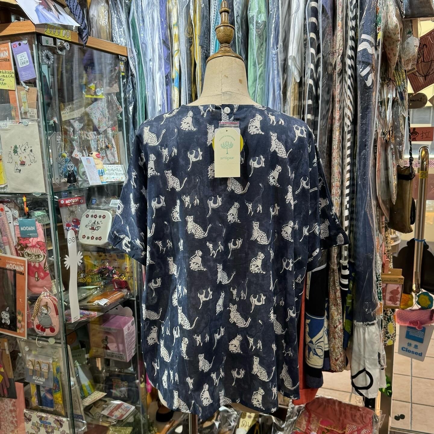 EXTRA20- Artipur Cats and Lemon Top, 2 Patterns, made in India