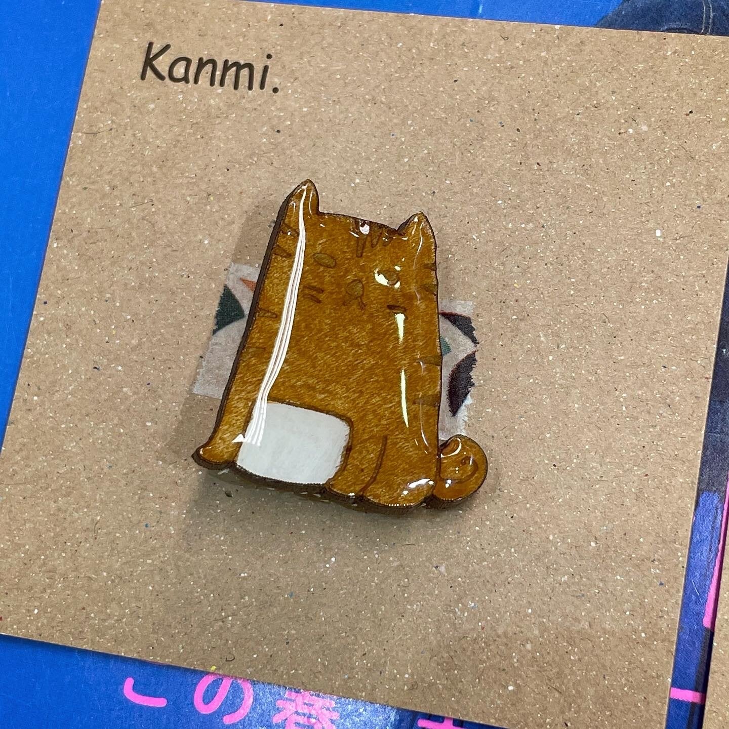 Kanmi Cats Wooden brooches, made in Japan