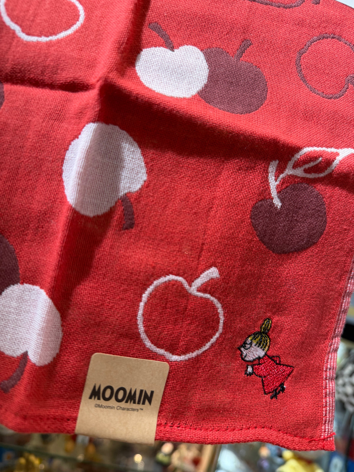 Little My & Apple Triple-Layer Gauze Handkerchief, Towel, Reversible, made in Japan