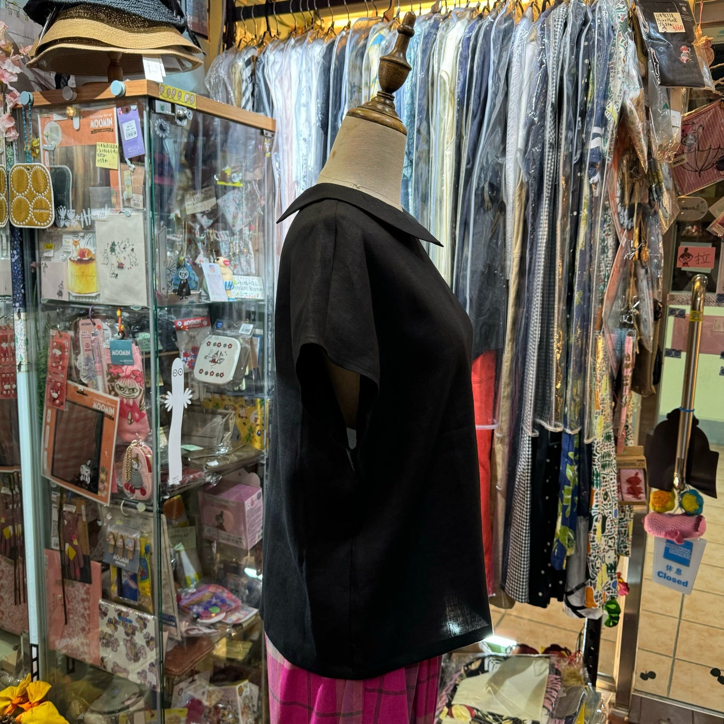 Vent d Ouest Black Linen Top, made in Japan