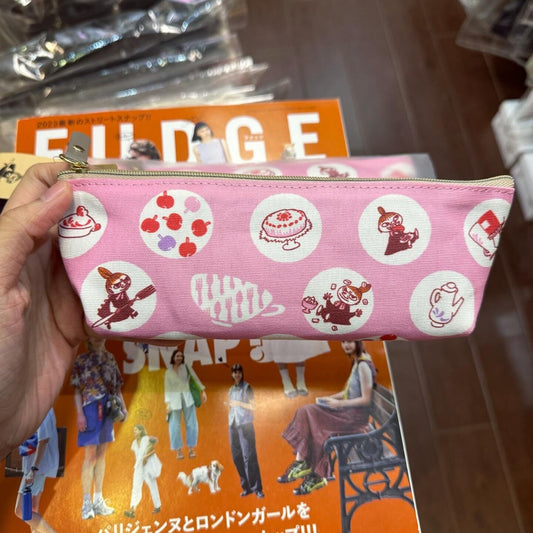 小美粉色铅笔袋