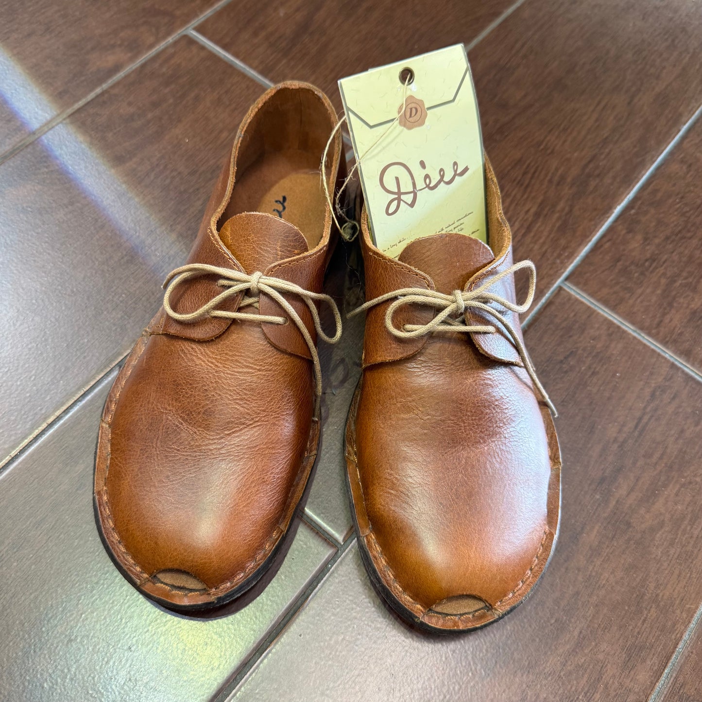 Sale- Diu Brown Leather Shoes, Size M, made in Bangladesh