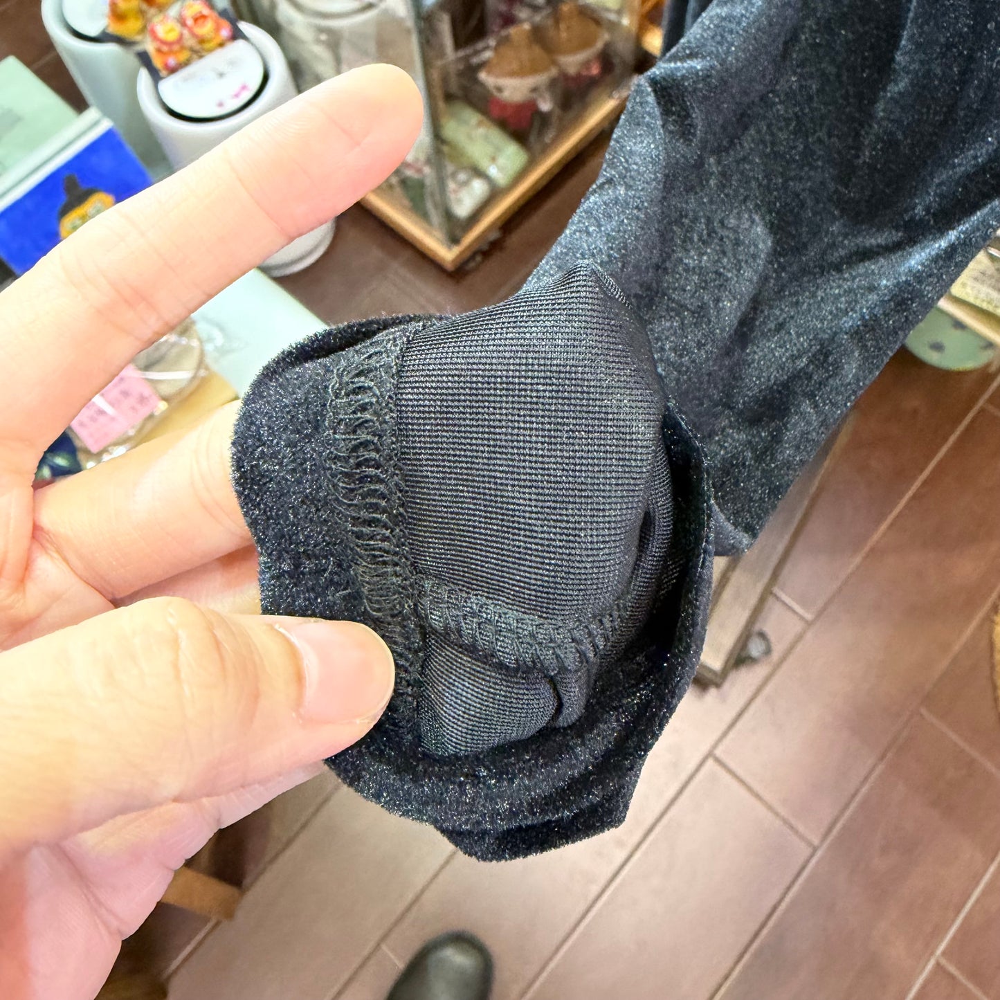 Midiumisolid Black Top, made in Japan