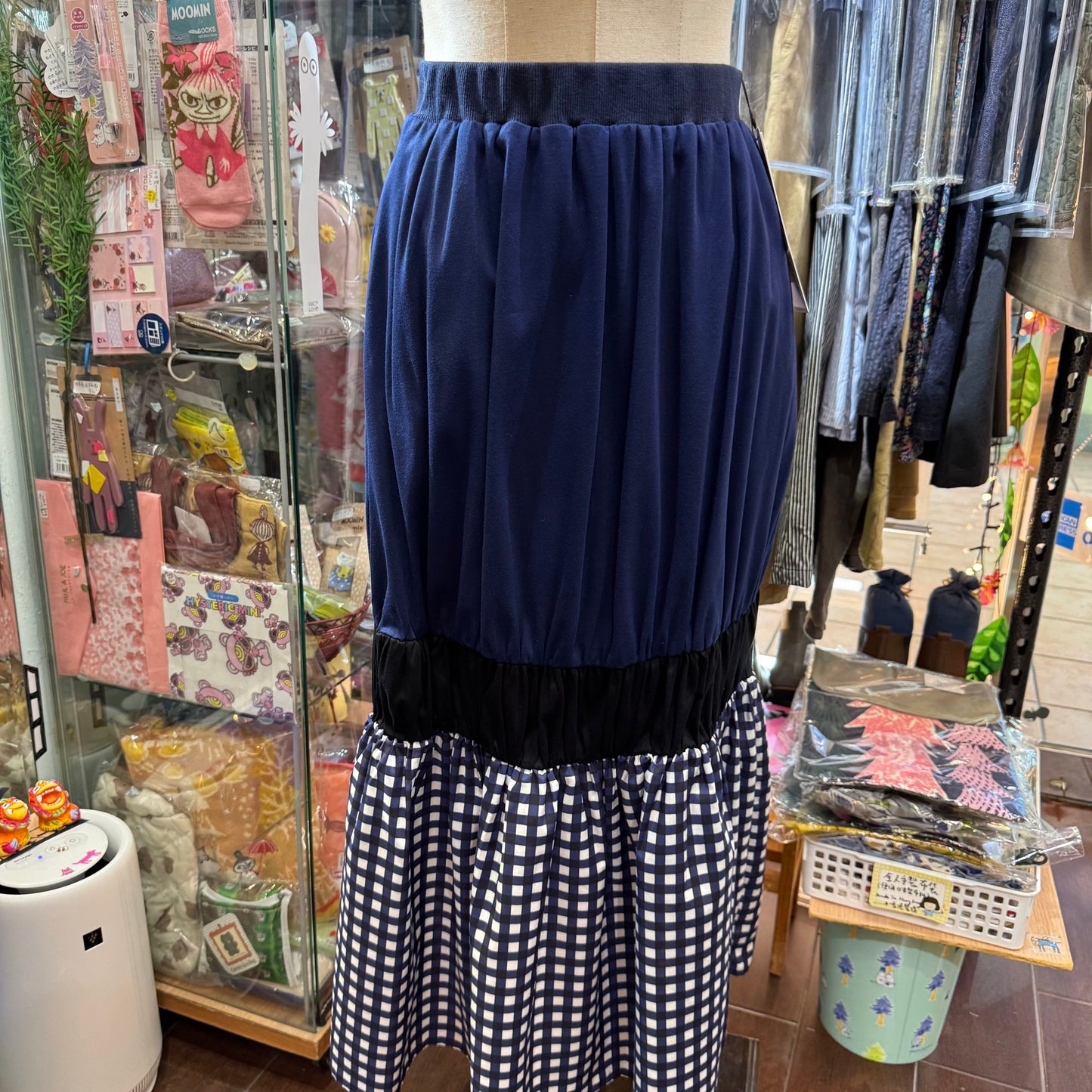 Sale- Marechal Terre Navy Skirt, made in Japan
