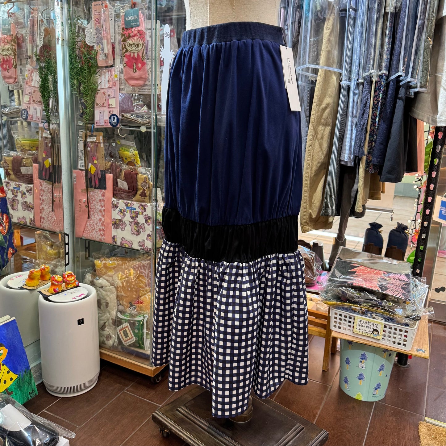 Sale- Marechal Terre Navy Skirt, made in Japan
