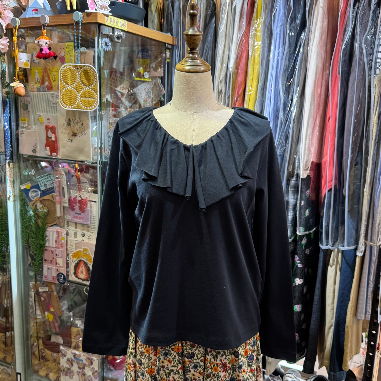 Mizuiro Ind Frill Top, 2 Colors, made in Japan
