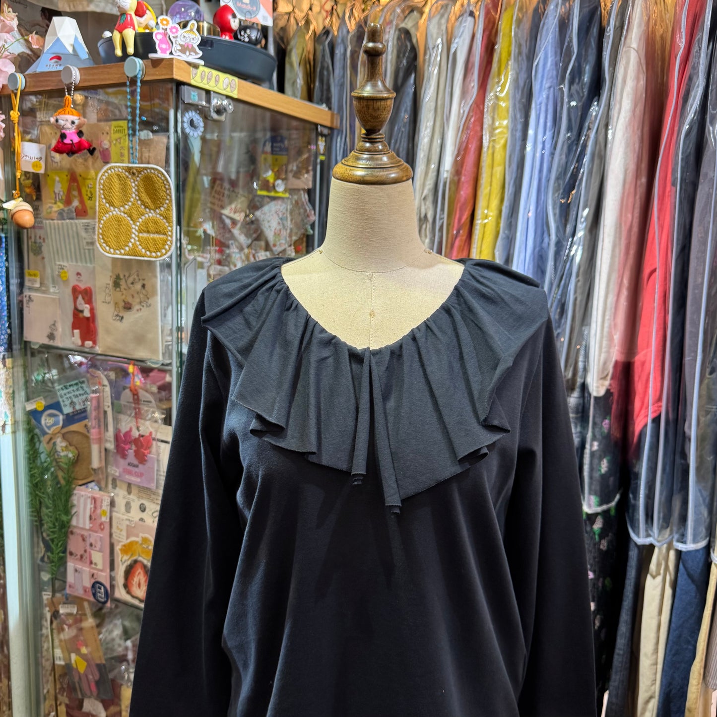 Mizuiro Ind Frill Top, 2 Colors, made in Japan