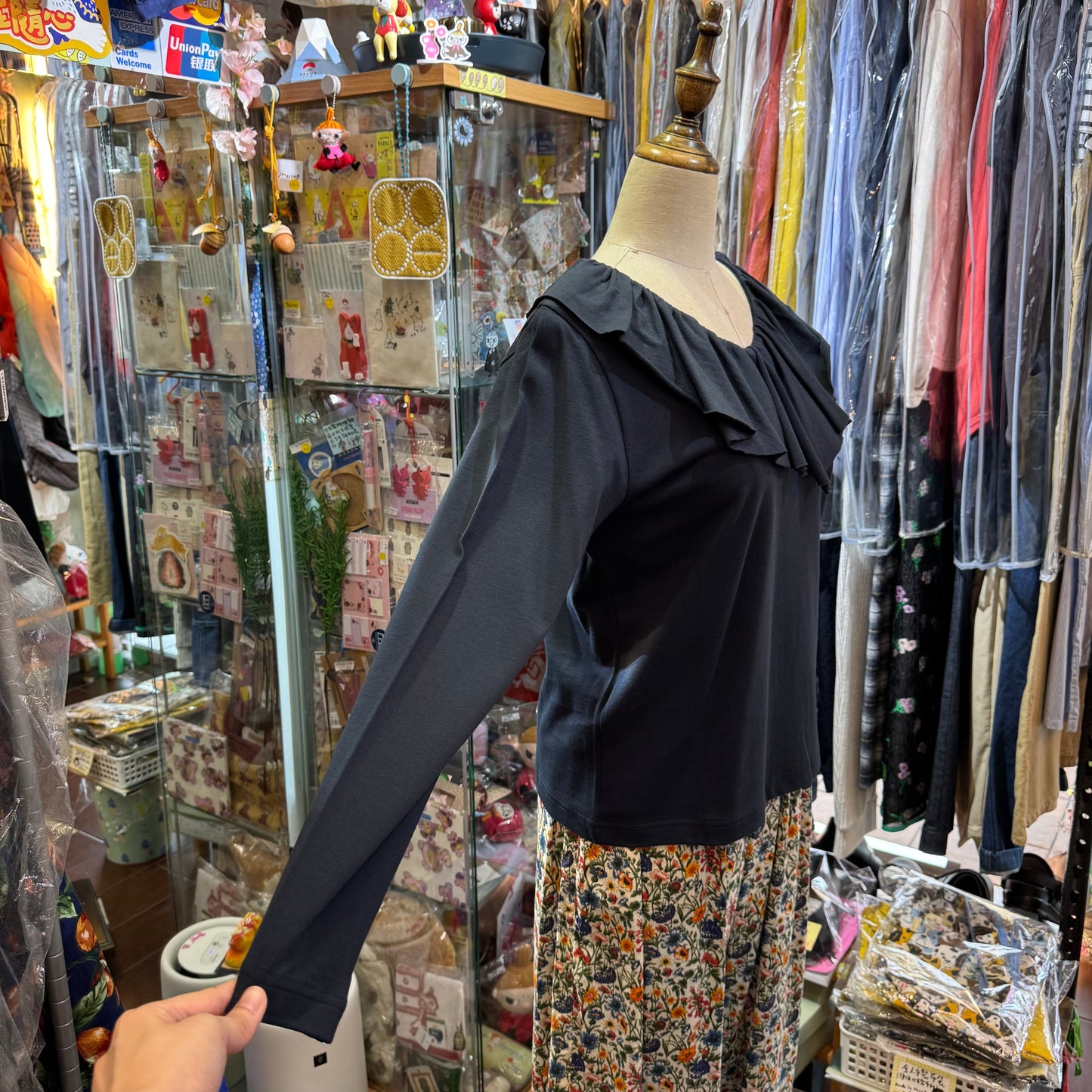 Mizuiro Ind Frill Top, 2 Colors, made in Japan