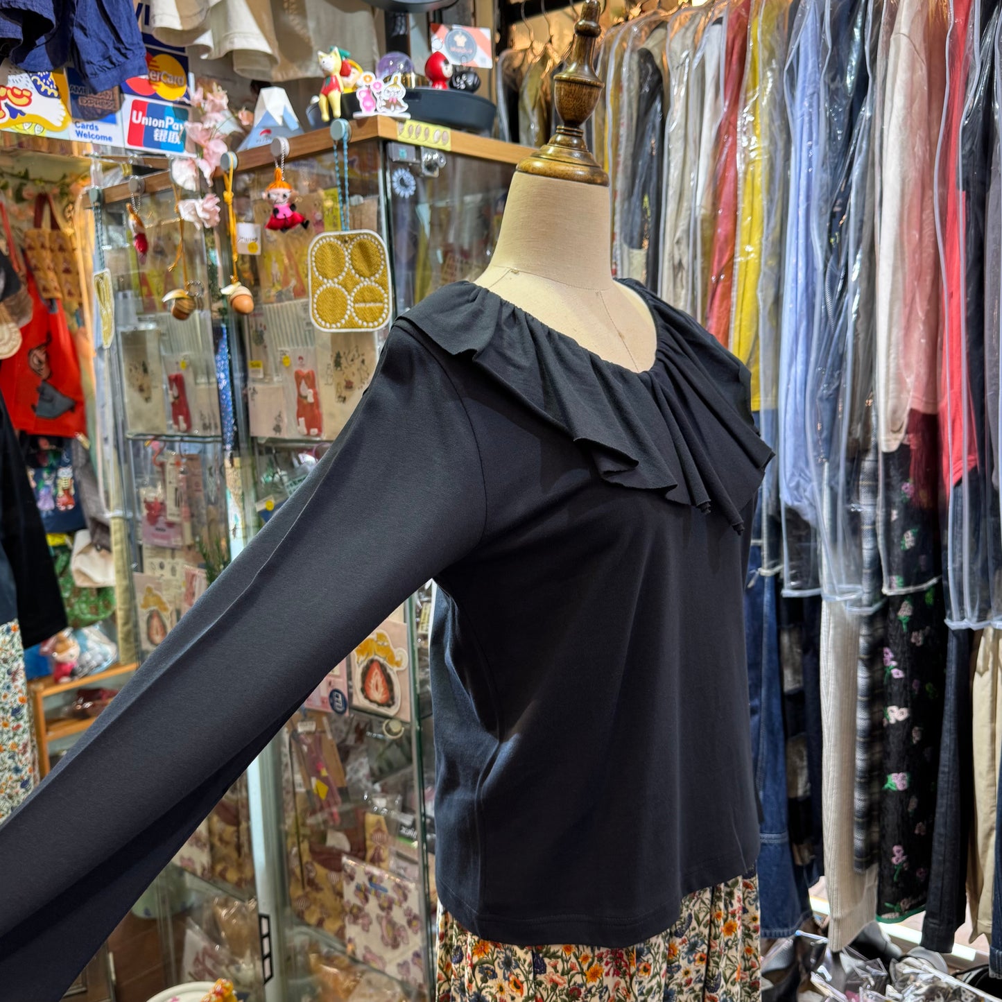 Mizuiro Ind Frill Top, 2 Colors, made in Japan