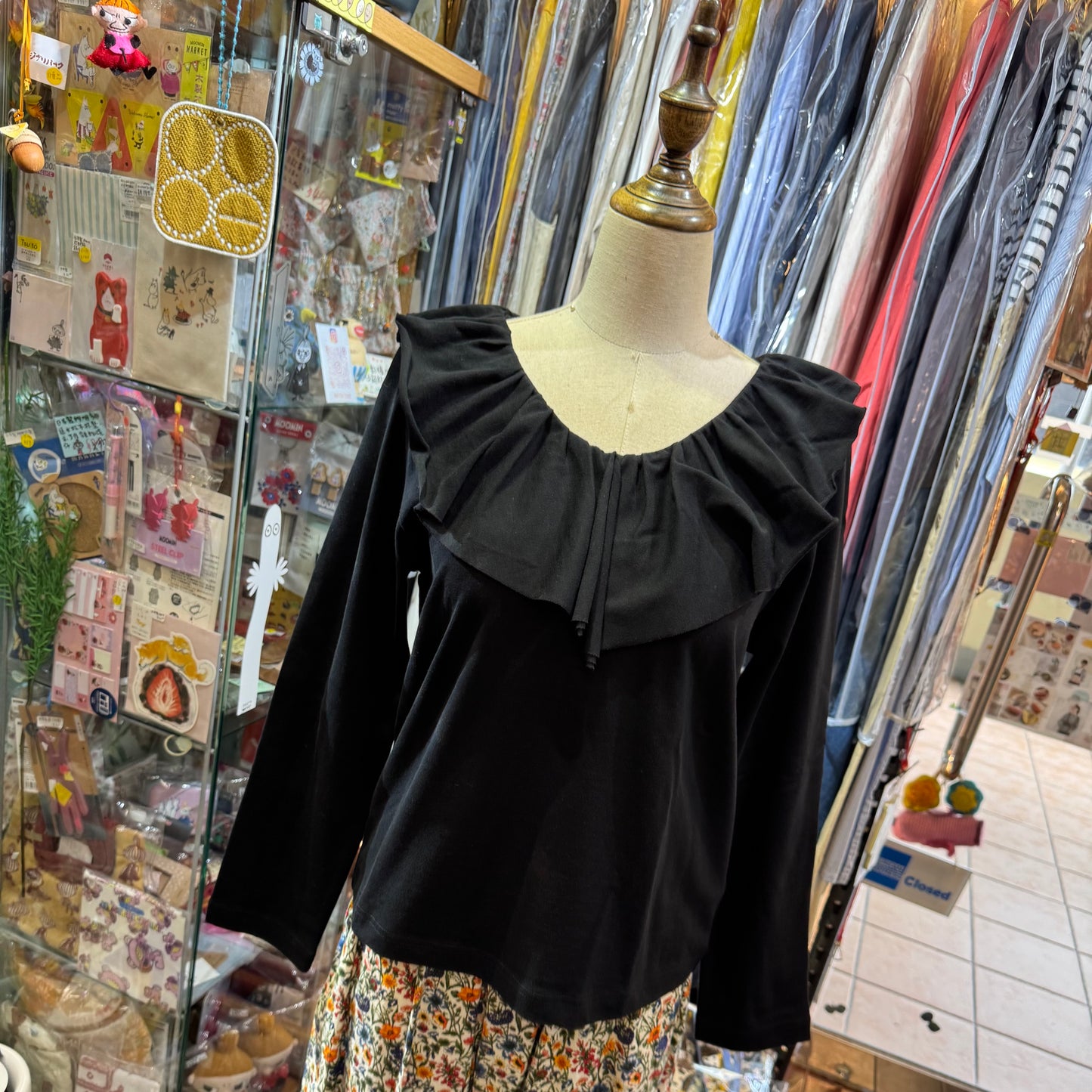 Mizuiro Ind Frill Top, 2 Colors, made in Japan