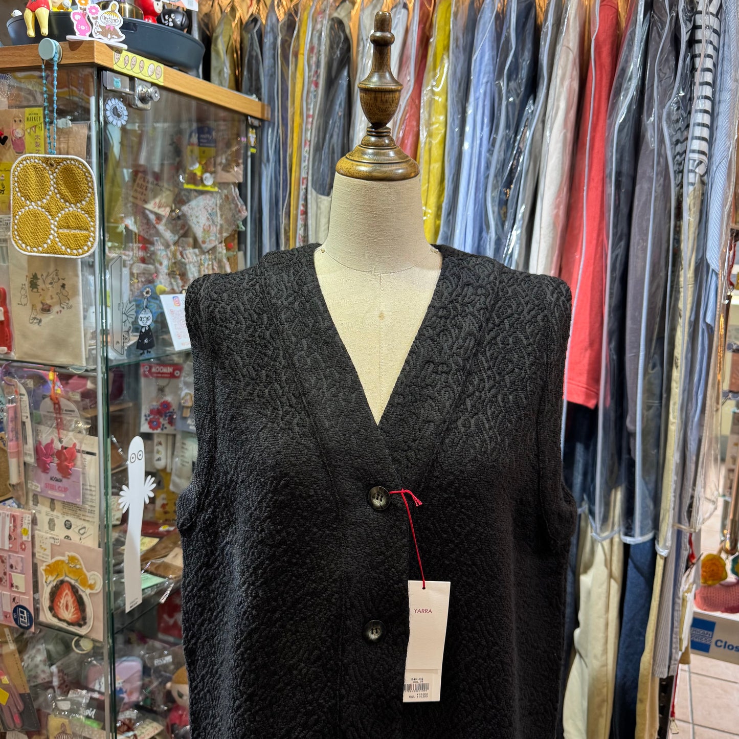 Yarra Black Vest Top, made in Japan