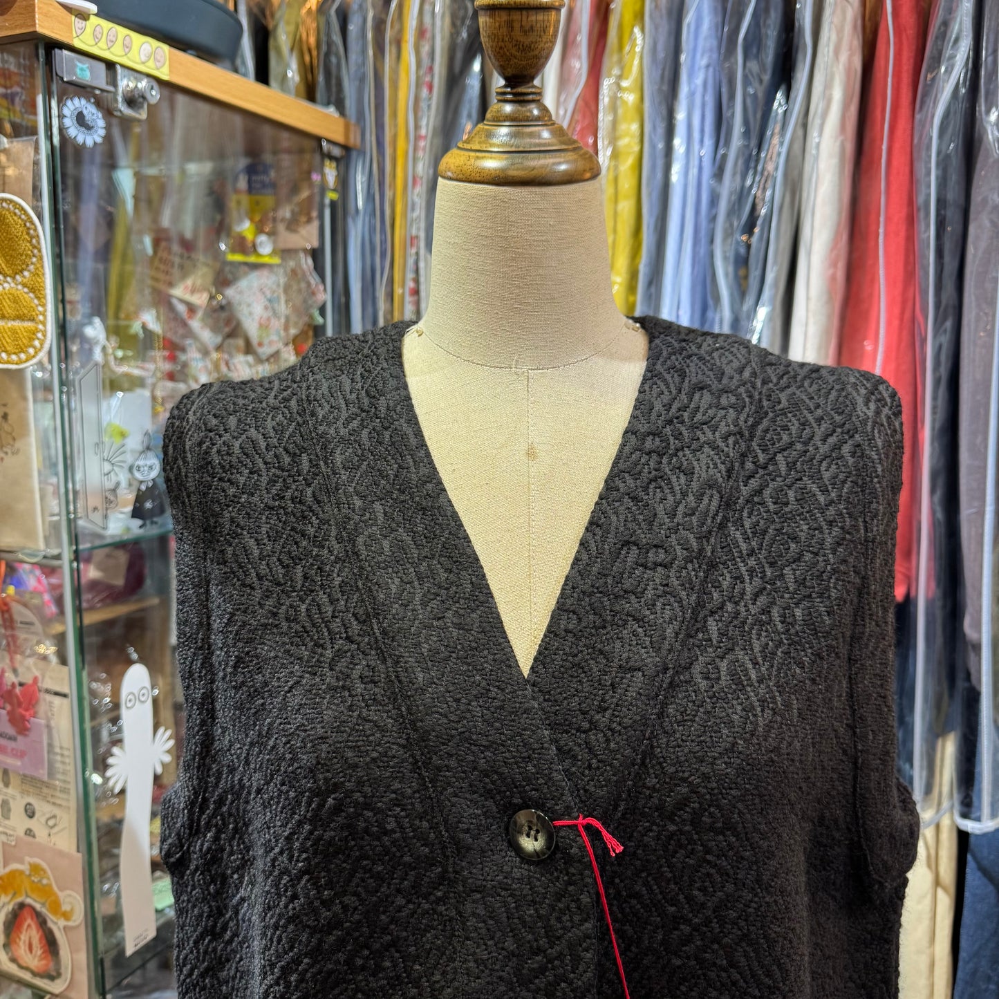 Yarra Black Vest Top, made in Japan