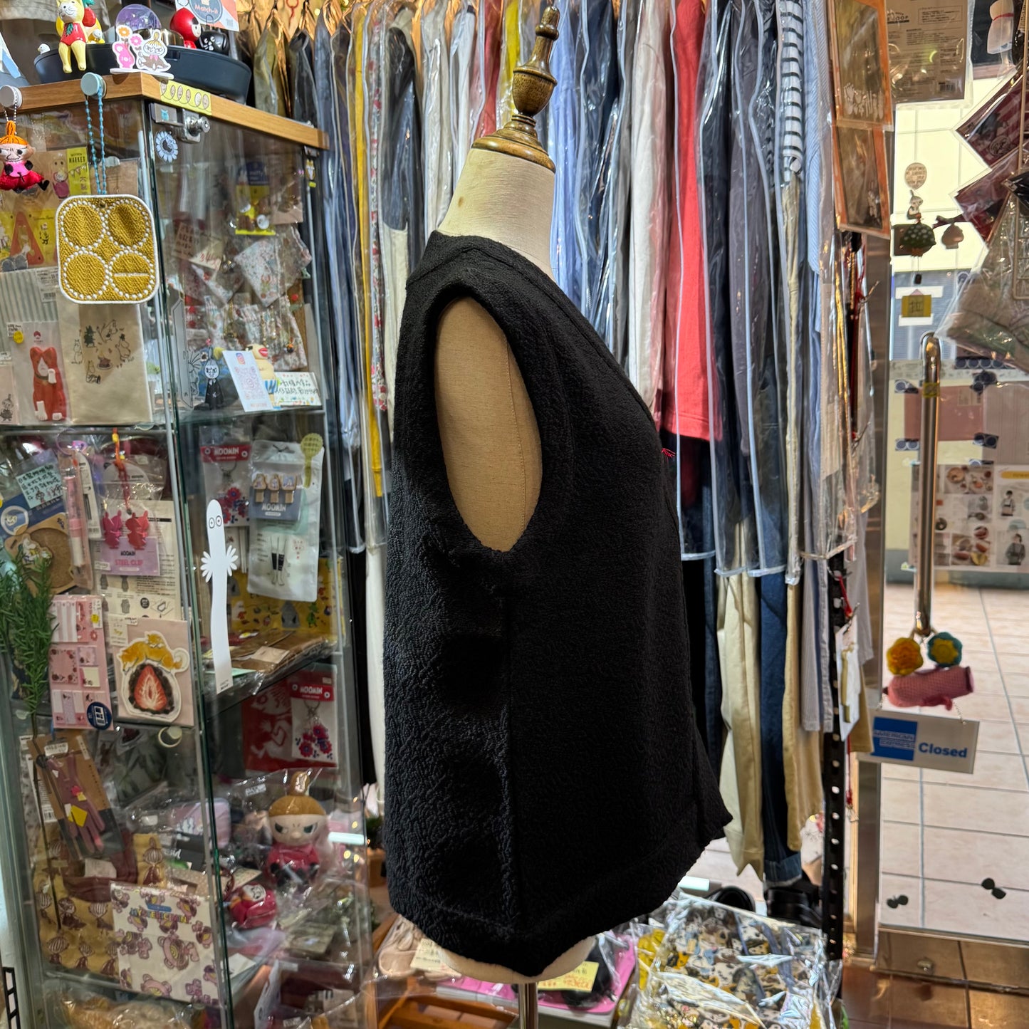 Yarra Black Vest Top, made in Japan