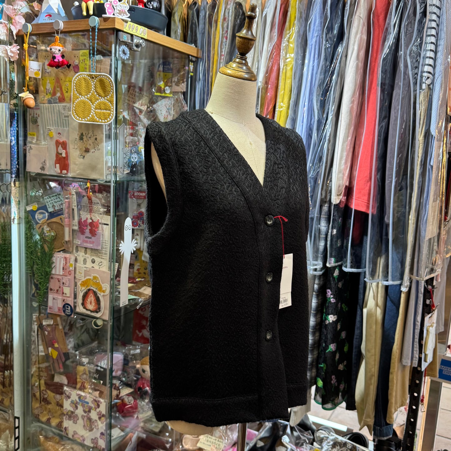 Yarra Black Vest Top, made in Japan