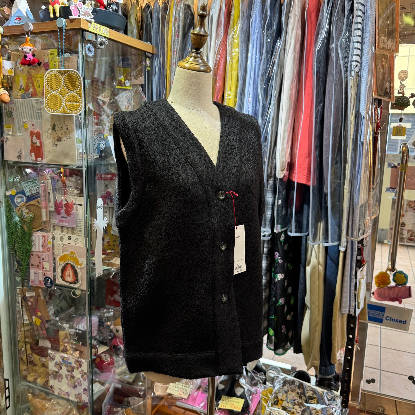 Yarra Black Vest Top, made in Japan