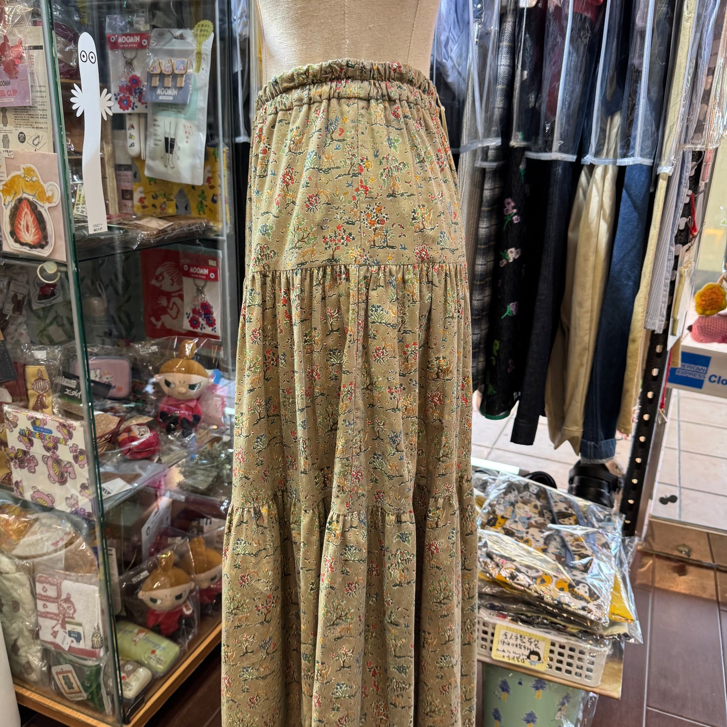 Vent d Ouest x Liberty London HOKKOH Animals Beige Skirt, made in Japan