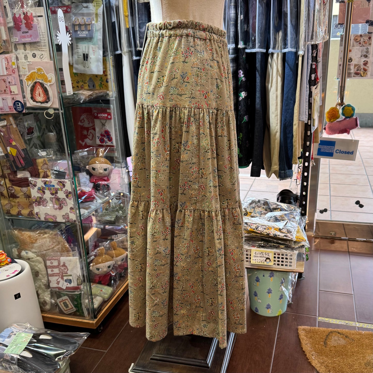 Vent d Ouest x Liberty London HOKKOH Animals Beige Skirt, made in Japan