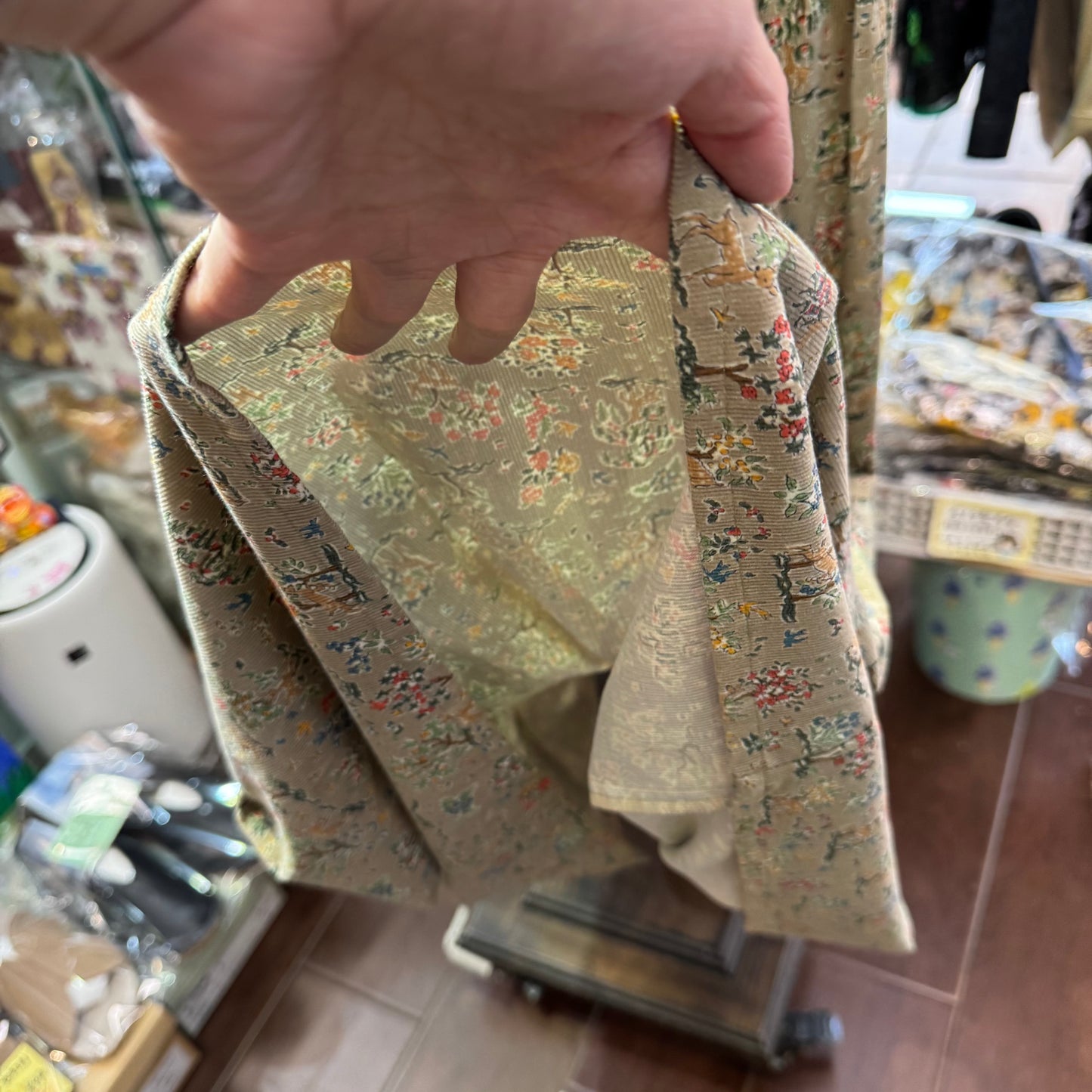 Vent d Ouest x Liberty London HOKKOH Animals Beige Skirt, made in Japan