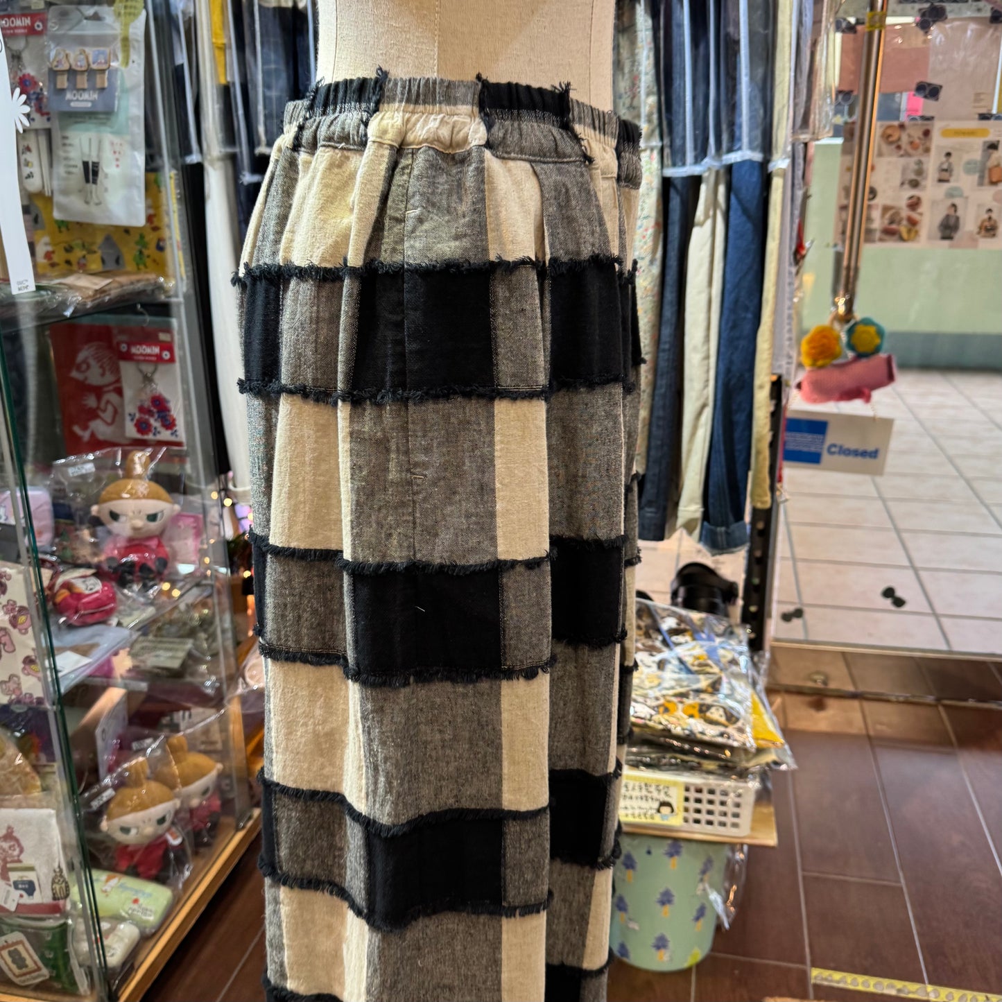 Tumugu Black X Natural Checked Wide-leg Pants