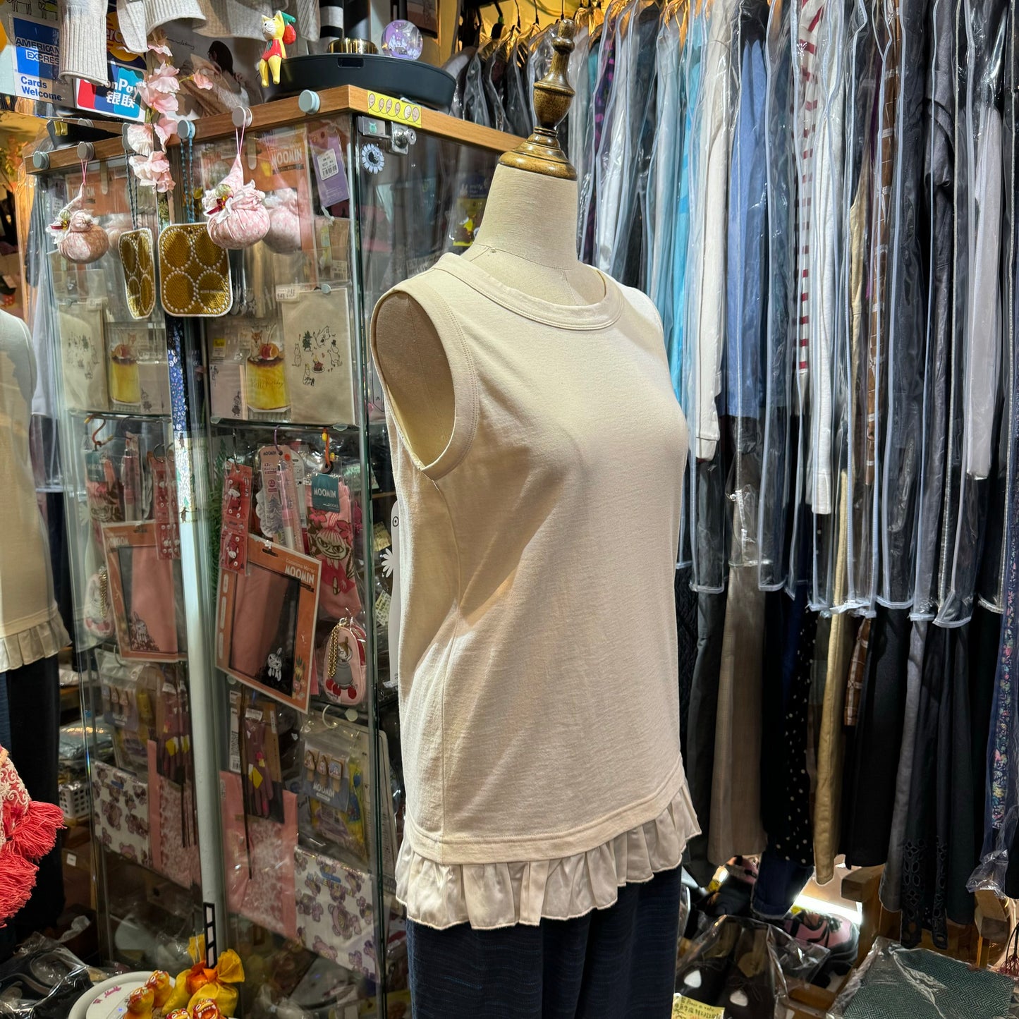 Sale- Nouvelles Du Paradis Ruffles Vest, 3 Colors, made in Japan