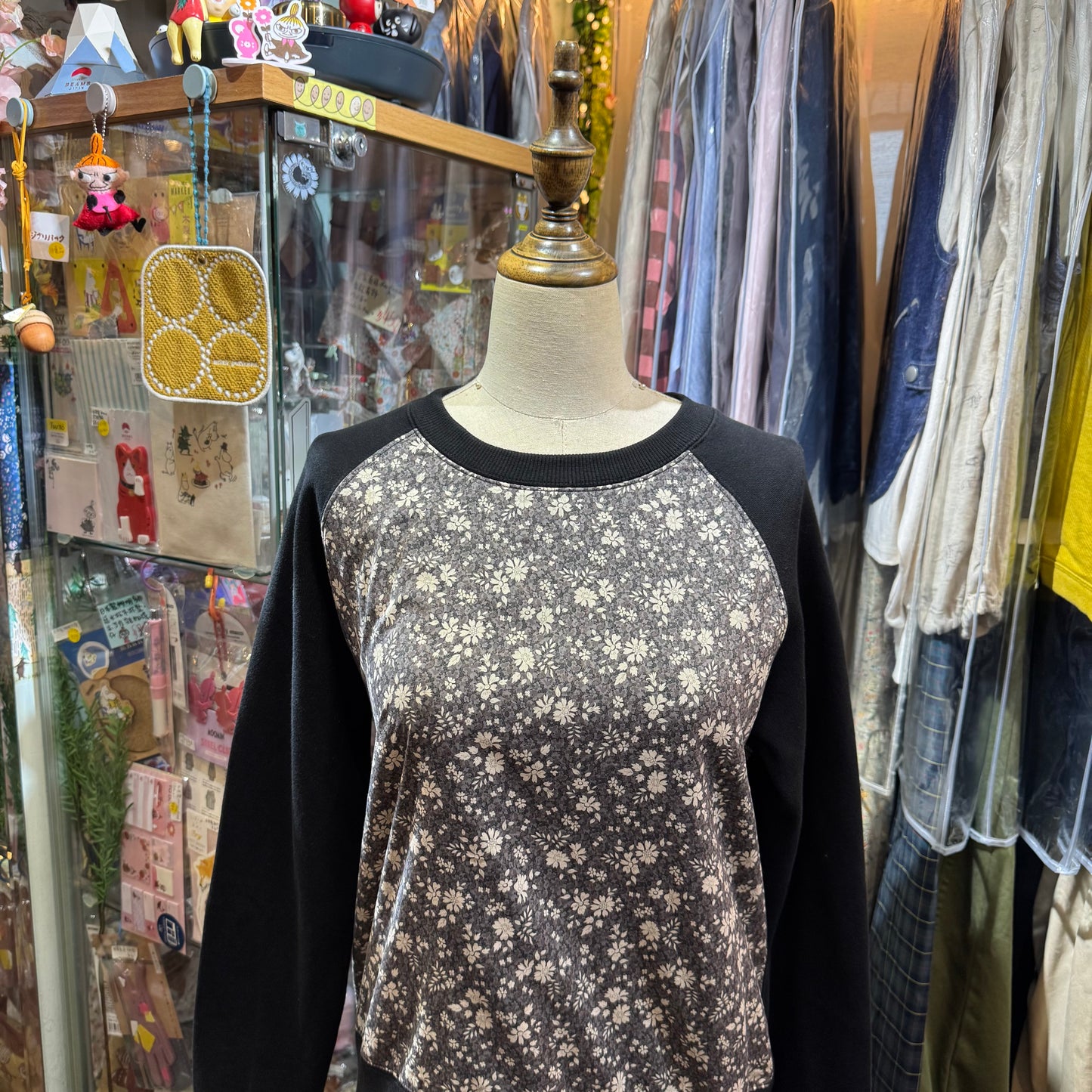 Vent d Ouest X Liberty London Black Sweatshirt, made in Japan