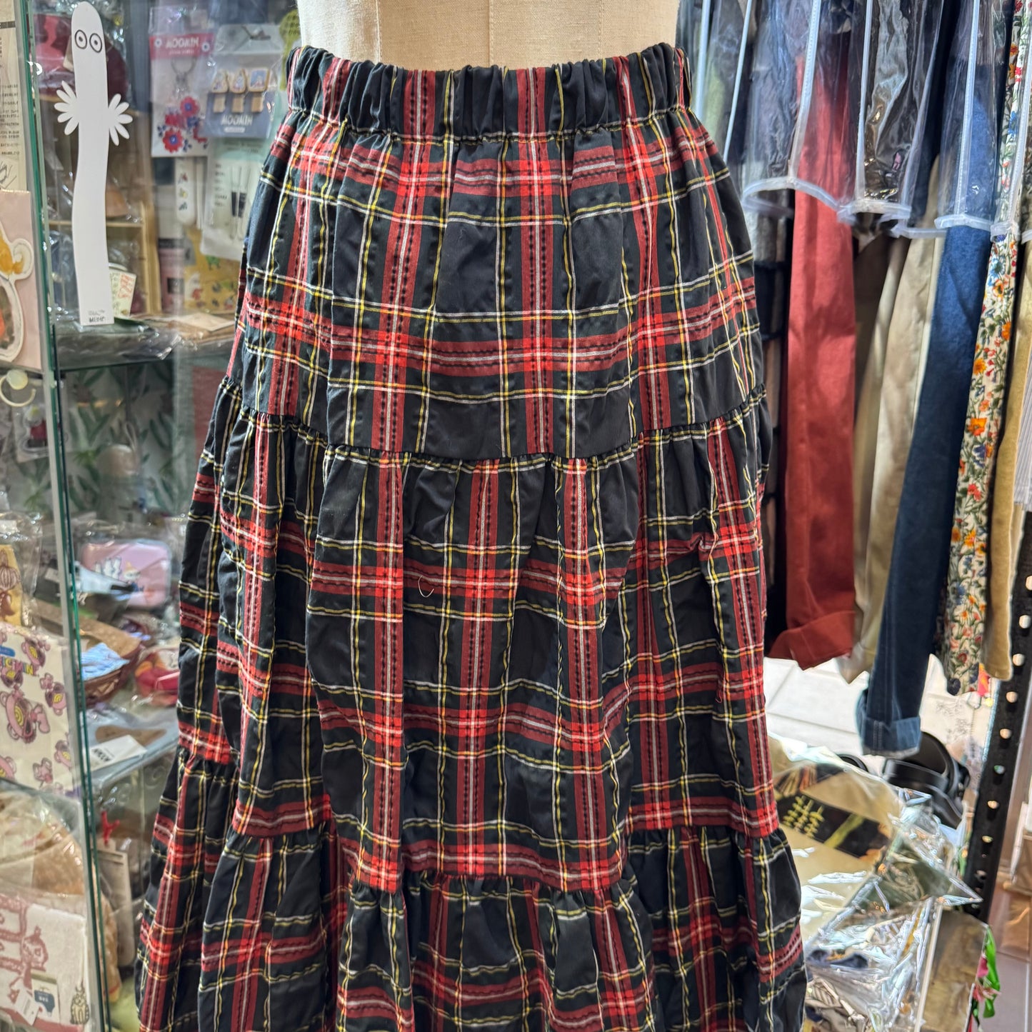 Vent d Ouest Red Checked Skirt, made in Japan