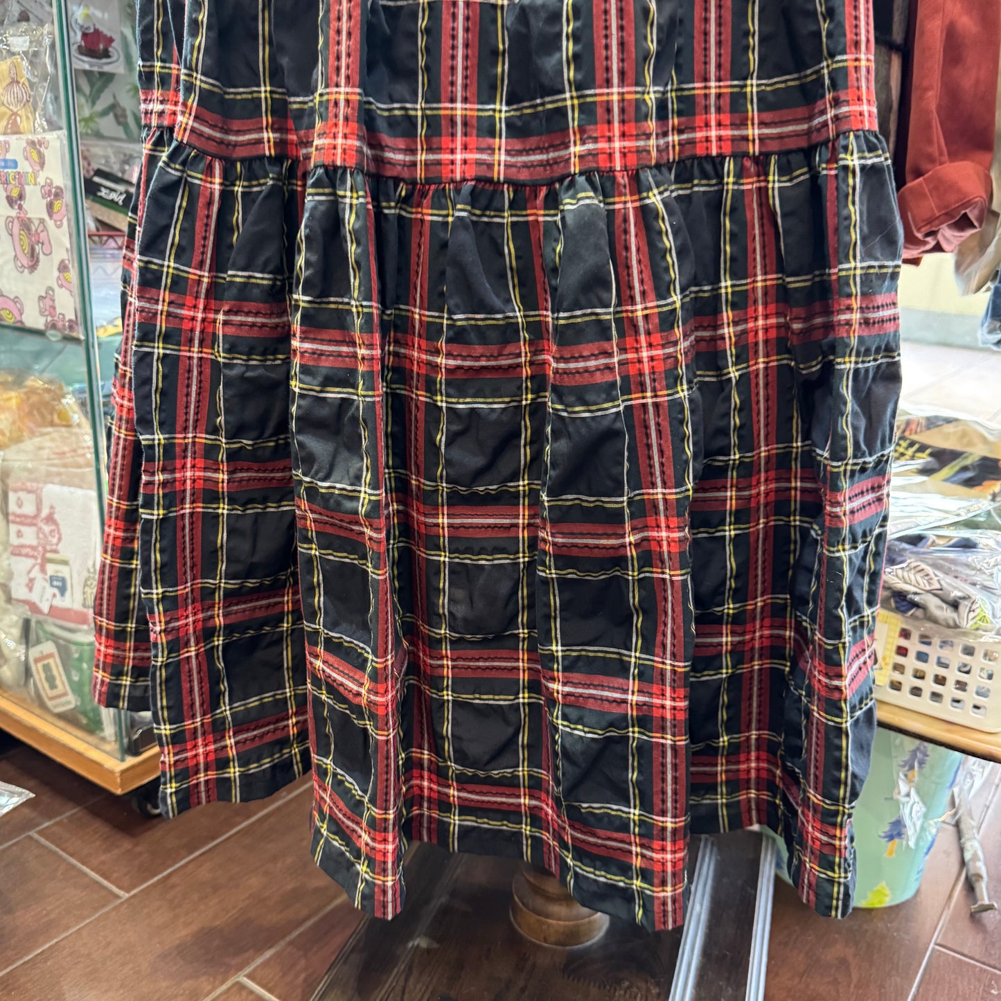 Vent d Ouest Red Checked Skirt, made in Japan