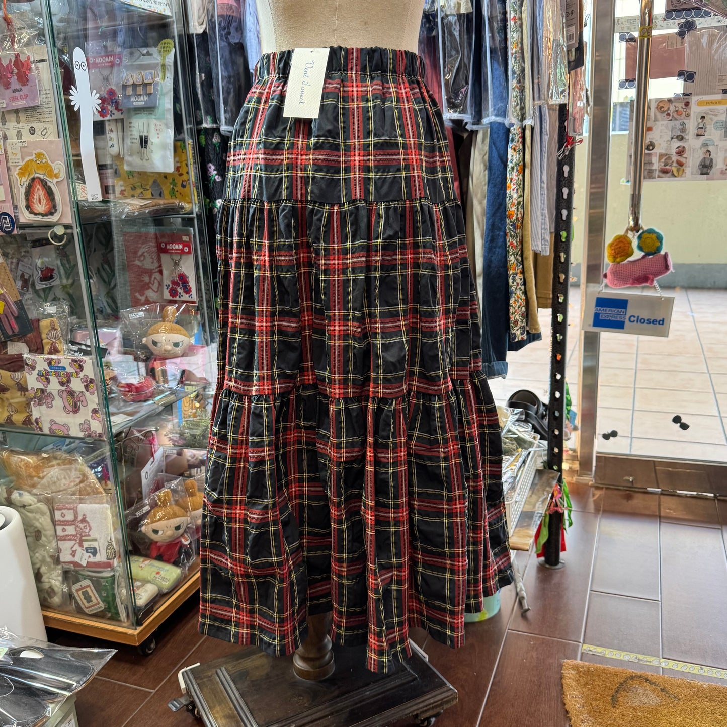 Vent d Ouest Red Checked Skirt, made in Japan