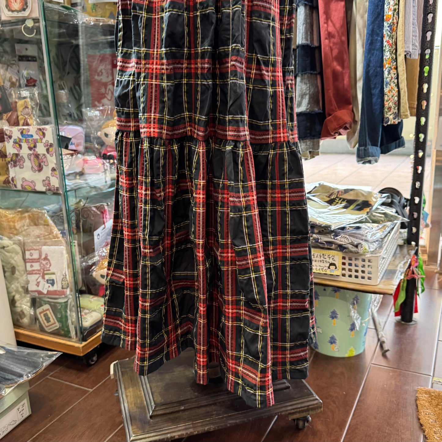 Vent d Ouest Red Checked Skirt, made in Japan