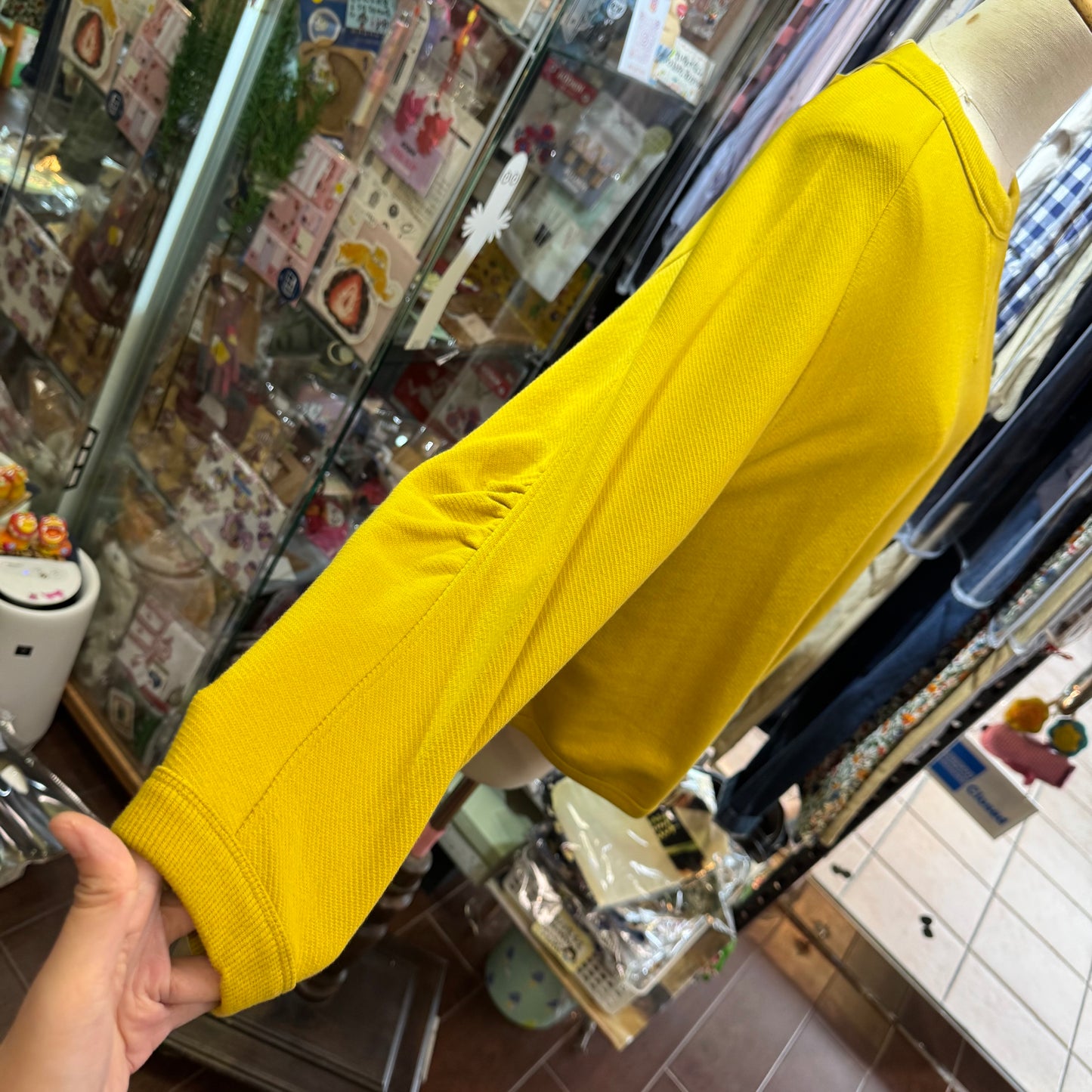 Estroislose Mustard Sweatshirt, made in Japan