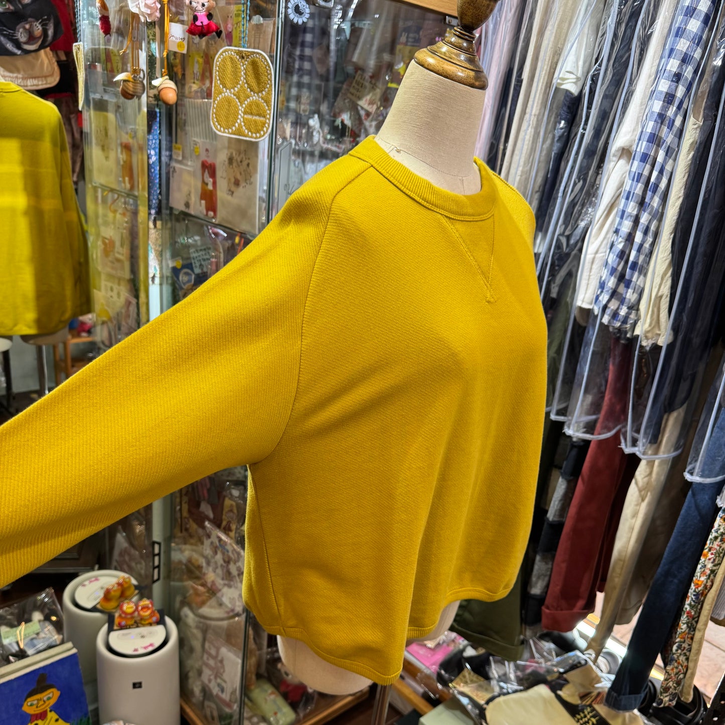 Estroislose Mustard Sweatshirt, made in Japan