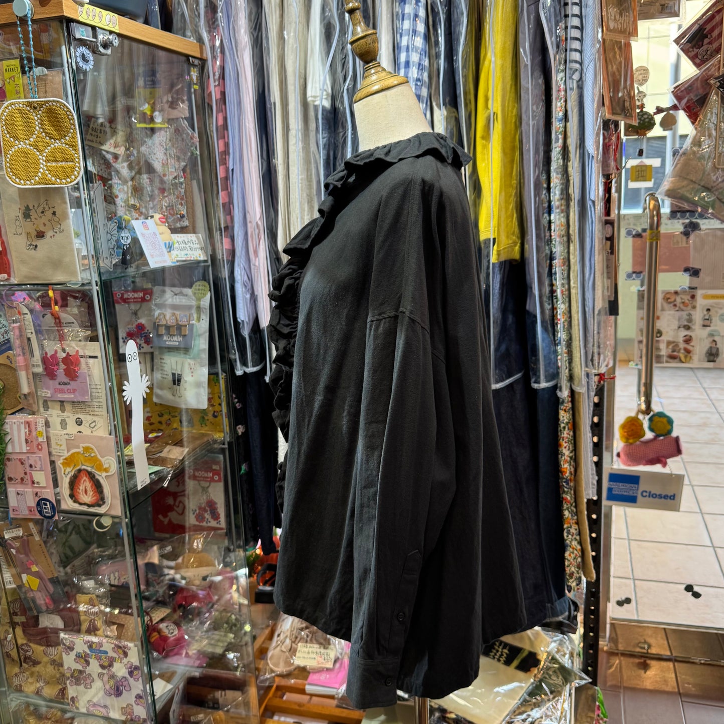 Ichi Black Frill Shirt, made in Vietnam